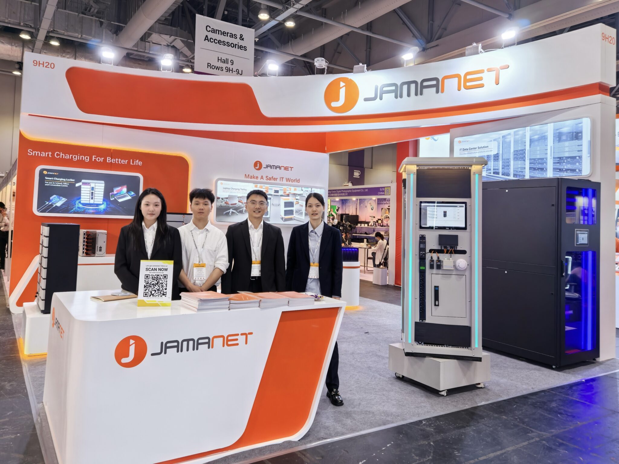 Jamanet Group in Hong Kong Global Sources Consumer Electronics Show