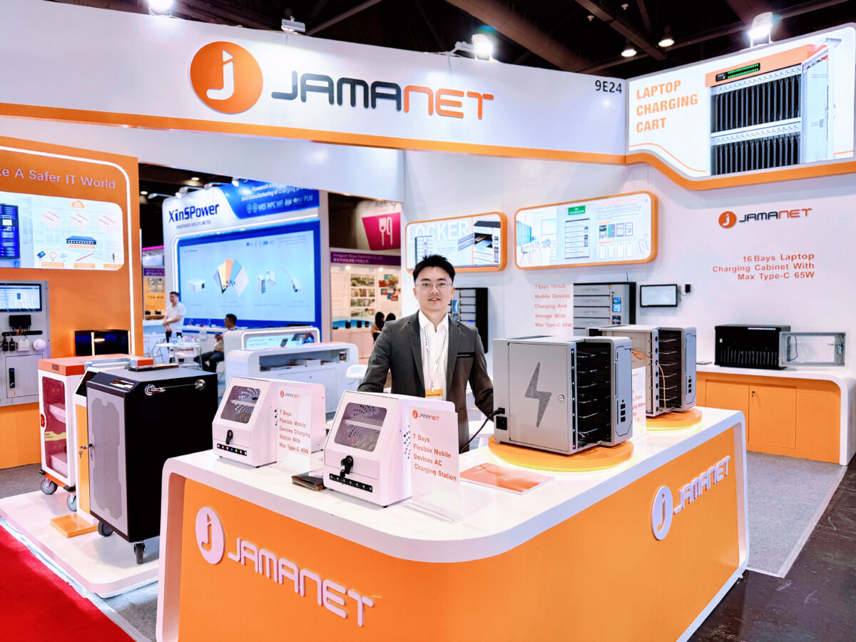 c3660d03844e4541b1ad7e273c07ba8d1